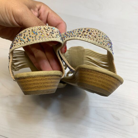 Coach and Four Brown Rhinestone Embellished Leather Slingback Sandals Size 7.5M - Picture 4 of 12